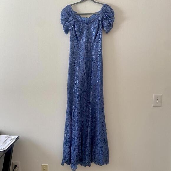 TADASHI SHOJI blue sequin beaded cap sleeve formal gown - Picture 2 of 7